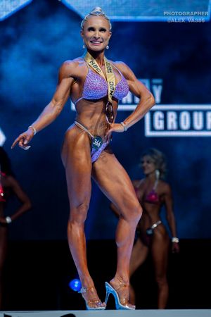 BIKINI МАСТЕРА 45+